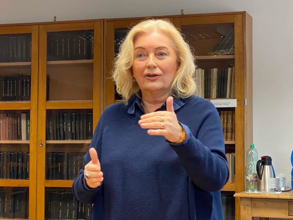 Mária Bátorová Ústav svetovej literatúry SAV